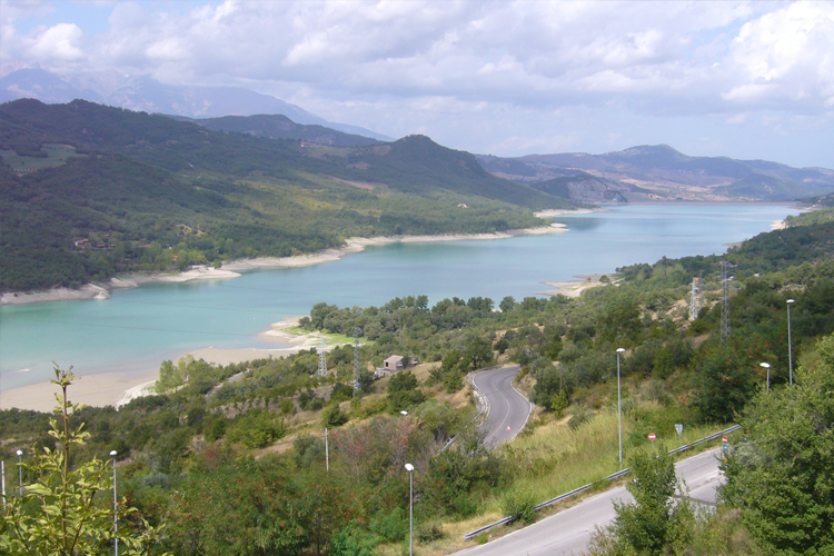 Lake of Bomba ( Province of Chieti)